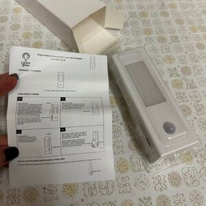 White LED Night Light or Flashlight